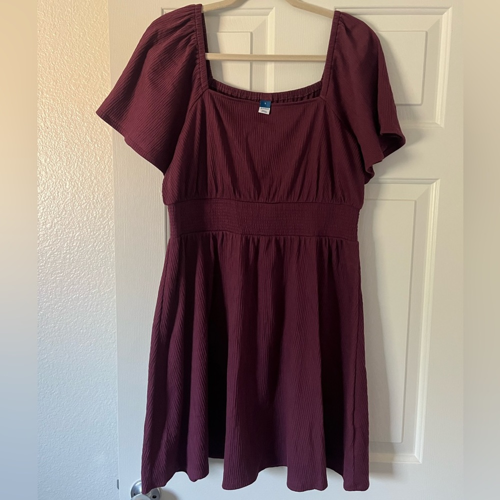 Cute flounce sleeve dress